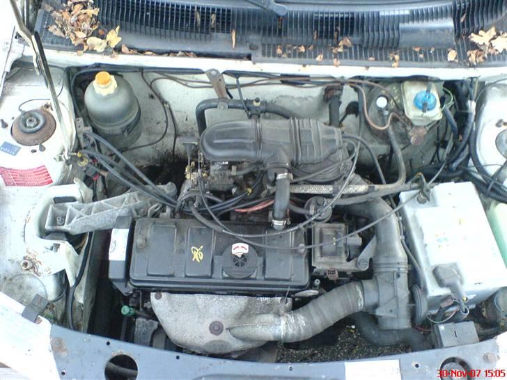 Peugeot 205 1,1 XL (Vinterbil) billede 6