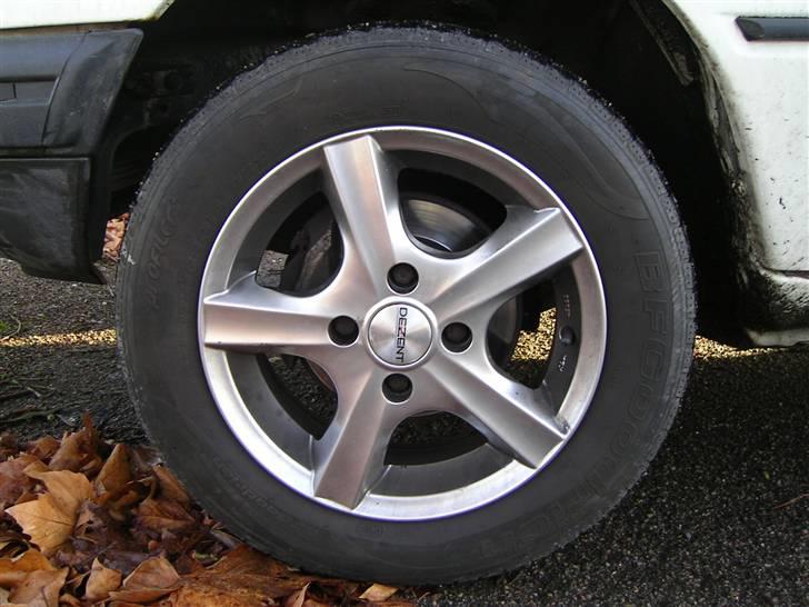 Peugeot 205 1,1 XL (Vinterbil) billede 7