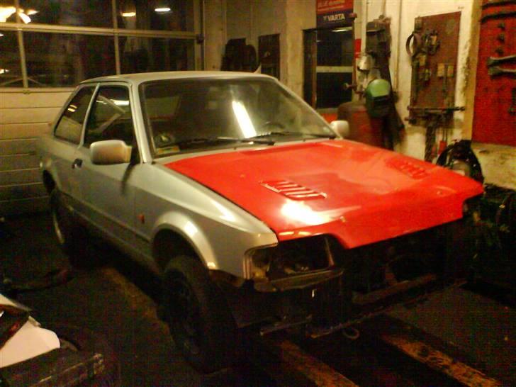 Ford Escort Mk4 HUGGET OP billede 10