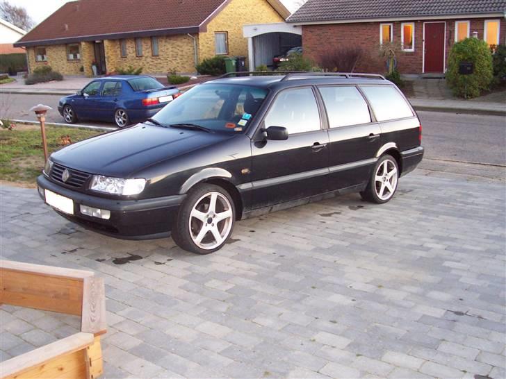 VW Passat 1,9 TDI Court billede 1