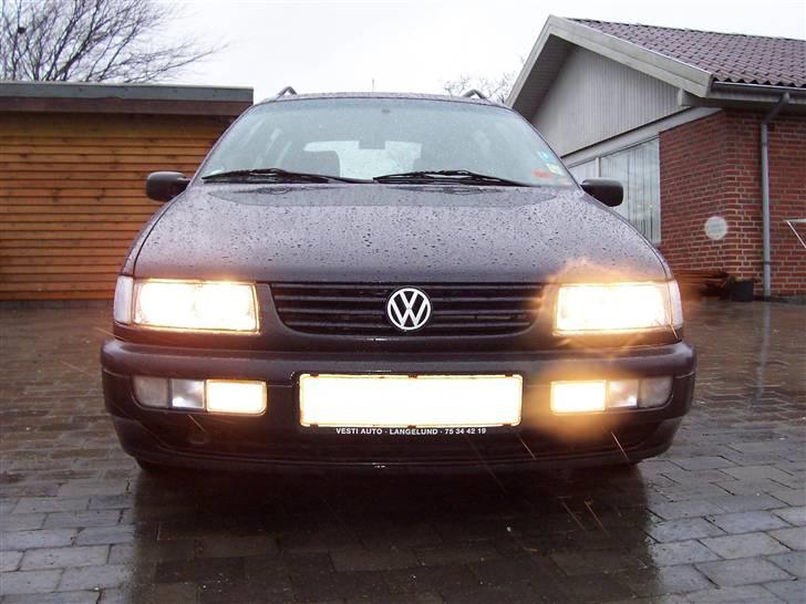 VW Passat 1,9 TDI Court billede 5