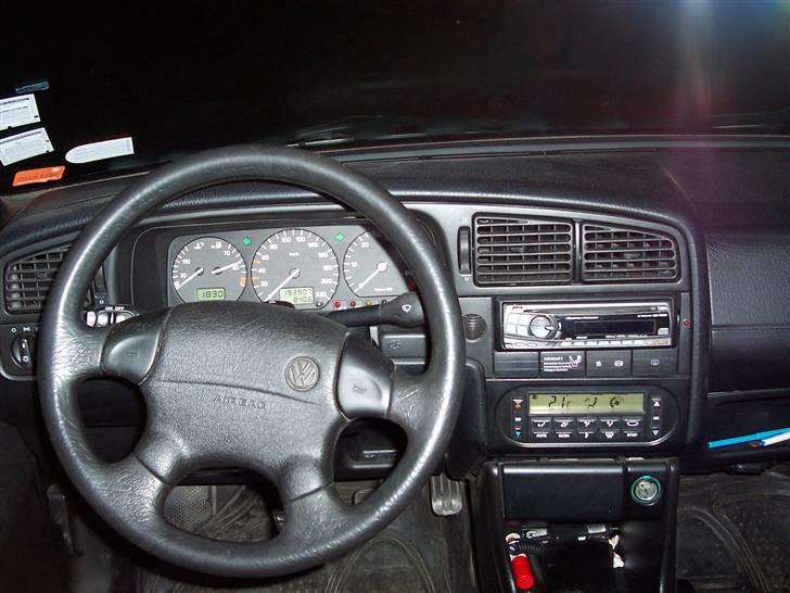 VW Passat 1,9 TDI Court billede 13