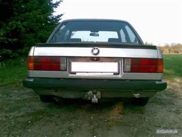 BMW 320i "vinterbimse" (Skrottet) billede 2