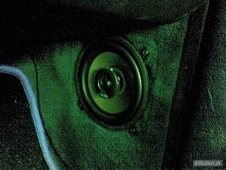 BMW 320i "vinterbimse" (Skrottet) billede 8