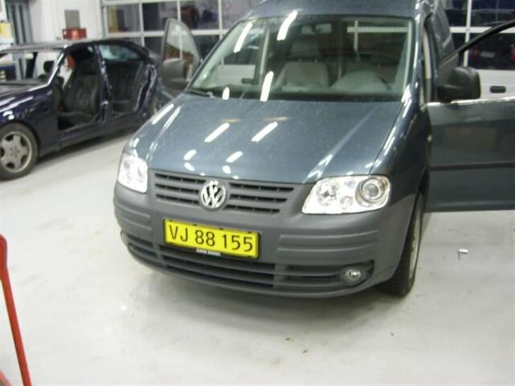 VW Caddy 1.9 TDI SOLGT billede 4