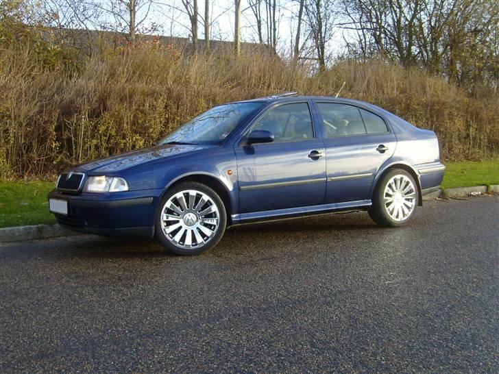 Skoda Octavia 20v slx (solgt) billede 1