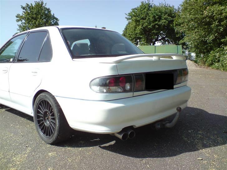 Mitsubishi Lancer Glxi billede 4