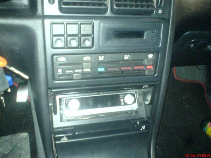 Peugeot 405 sti skrottet:(  billede 4