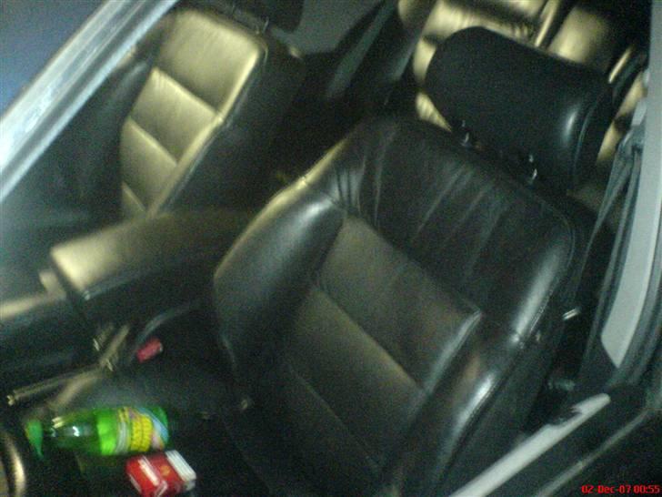 Peugeot 405 sti skrottet:(  billede 8