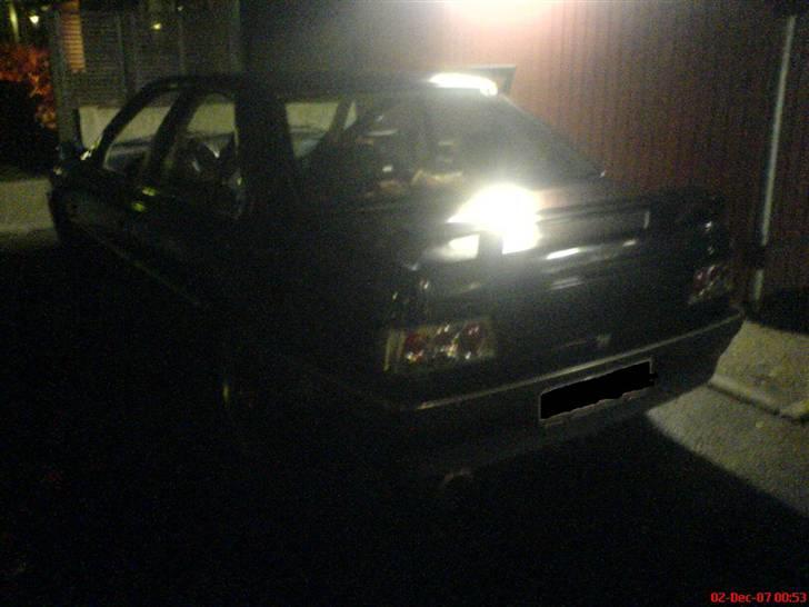 Peugeot 405 sti skrottet:(  billede 9