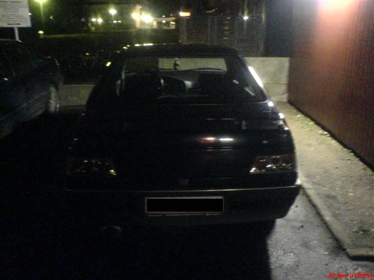 Peugeot 405 sti skrottet:(  billede 11