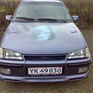 Opel Kadett 2,0i Club st. /GSI