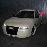 Audi A3 "CLEAN LINE"*SOLGT*
