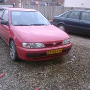 Nissan almera van SOLGT