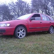 Nissan almera van SOLGT