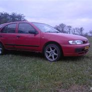 Nissan almera van SOLGT