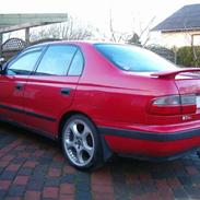 Toyota Carina E 2,0 sli (solgt)