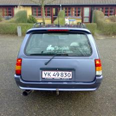 Opel Kadett 2,0i Club st. /GSI