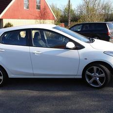 Mazda 2 Advance (SOLGT)