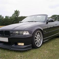 BMW E36 325I Cabrio - SOLGT