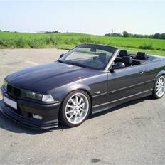 BMW E36 325I Cabrio - SOLGT