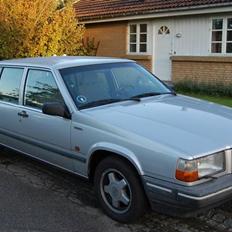 Volvo 740 GL       