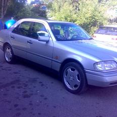 Mercedes Benz C 250 2,5 Elegance