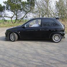 Opel *corsa