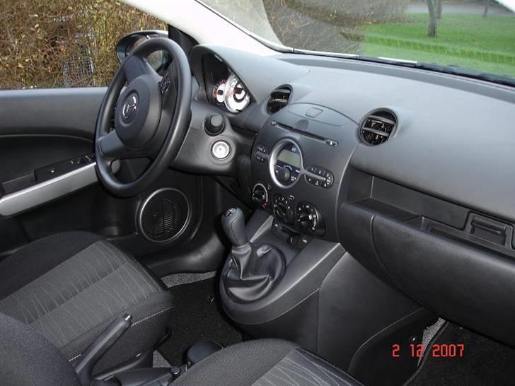 Mazda 2 Advance (SOLGT) - instrumentbrættet billede 12