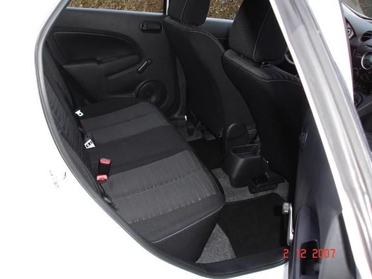 Mazda 2 Advance (SOLGT) - bagsædet billede 14