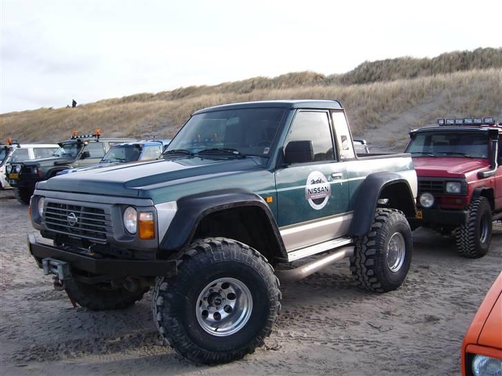 Nissan patrol gr 2,8 bortgivet billede 11