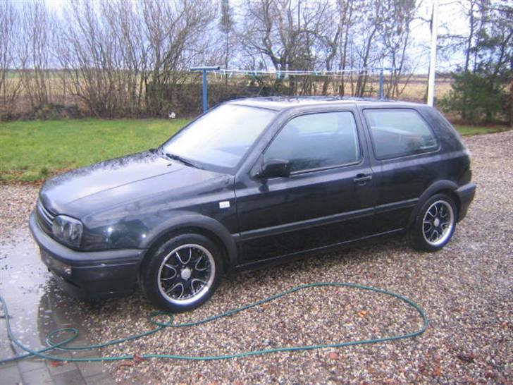 VW golf3 solgt billede 1