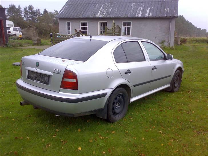 Skoda octavia  SOLGT billede 4