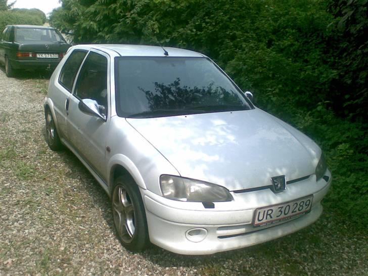 Peugeot 106 rallye  SOLGT billede 1