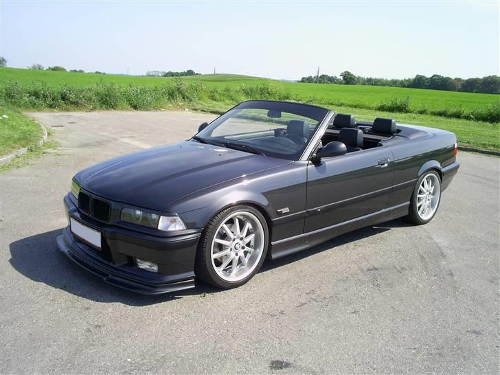 BMW E36 325I Cabrio - SOLGT billede 2