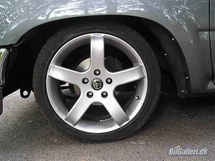 Toyota Hilux lowlux SOLGT billede 14