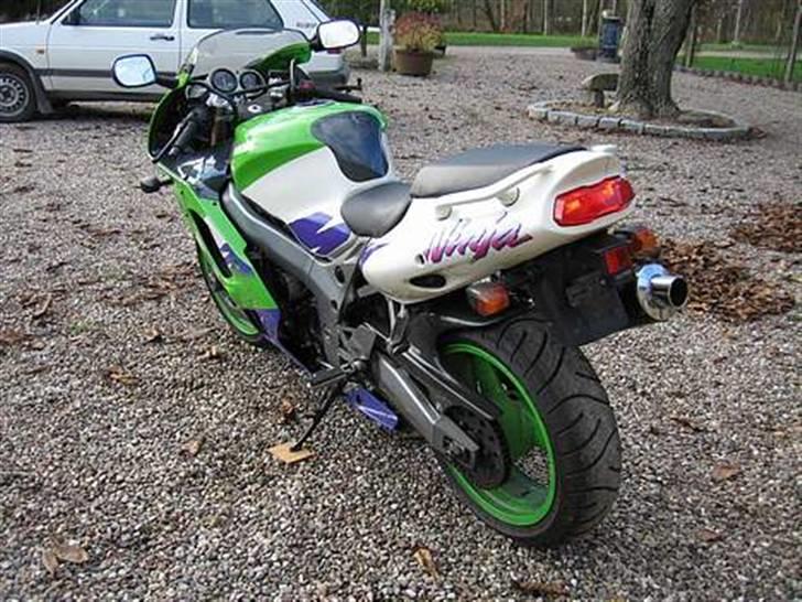 Toyota Hilux lowlux SOLGT billede 16