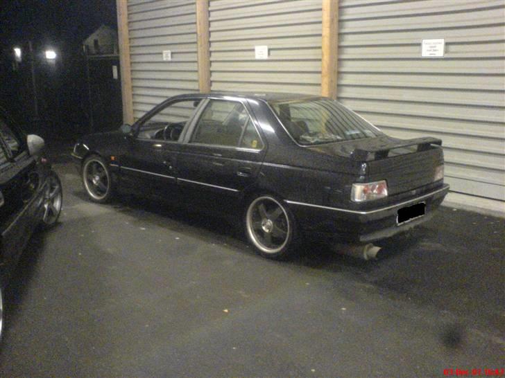 Peugeot 405 sti skrottet:(  billede 17