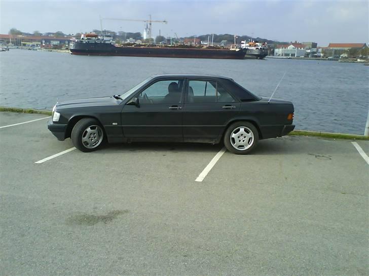 Mercedes Benz 190D w201 billede 1