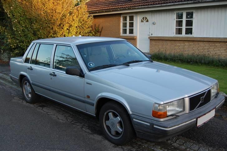 Volvo 740 GL        billede 1