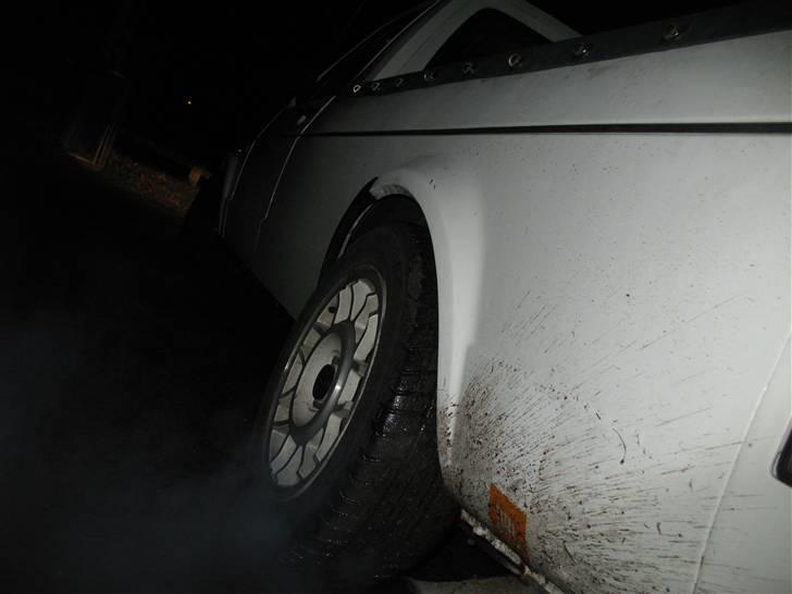 VW caddy under ombygning billede 9