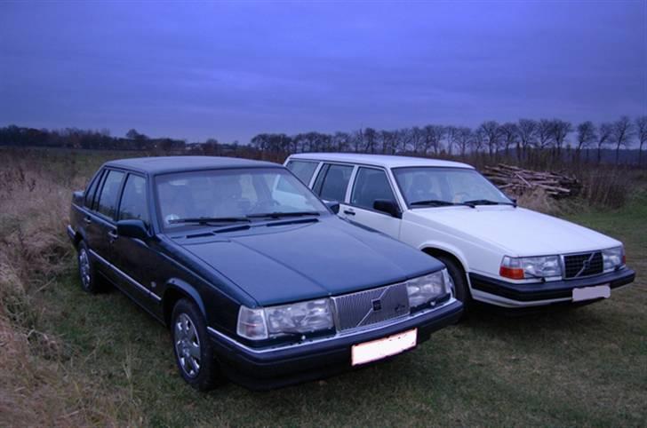 Volvo 960  3.0  aut.  - Min Volvo 960 i vintertrim, ..jo og så er det min fars Volvo 940 Classic den hvide. billede 6