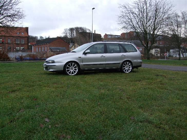Fiat Marea Weekend JTD 105 billede 2