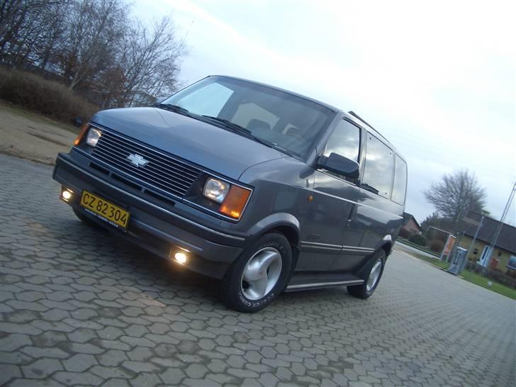 Chevrolet Astro Van (Solgt) billede 2