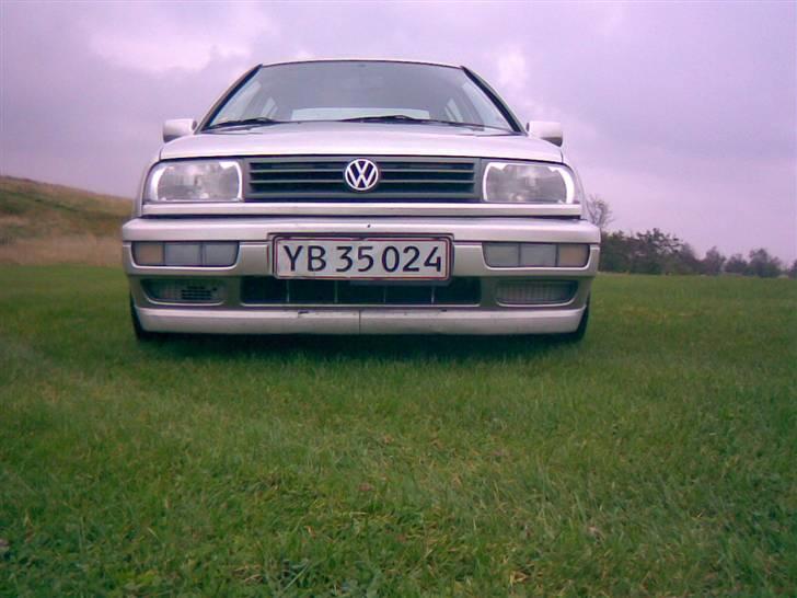 VW Vento 1.8i *Solgt* billede 8