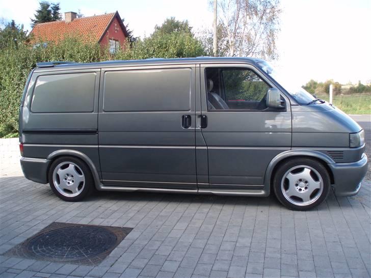 VW *transporter* solgt - Med 17" mercdes fælde... billede 6