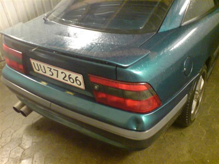 Opel Calibra -SOLGT- - Røven, med bule :( billede 3