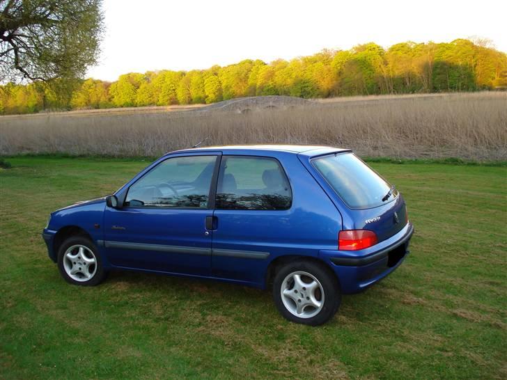 Peugeot 106 XR SOLGT billede 2