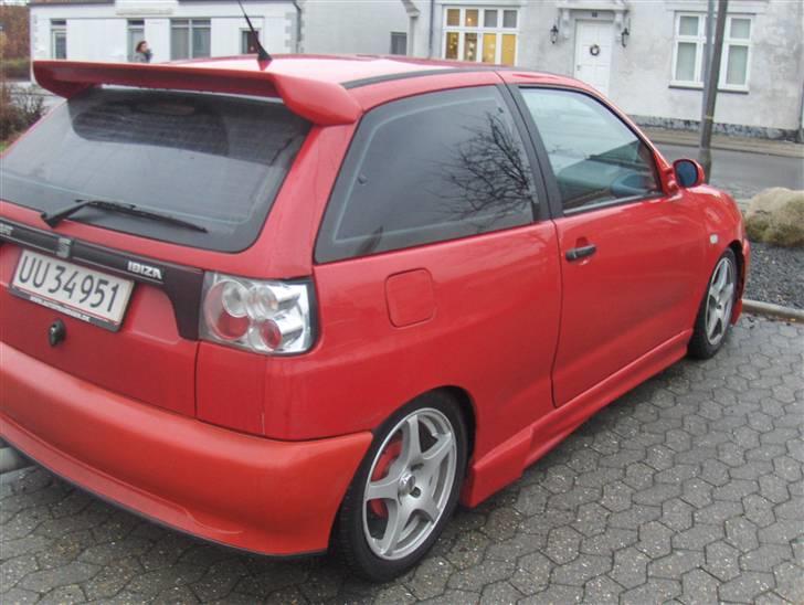 Seat IBIZA TOTAL SKADET billede 2