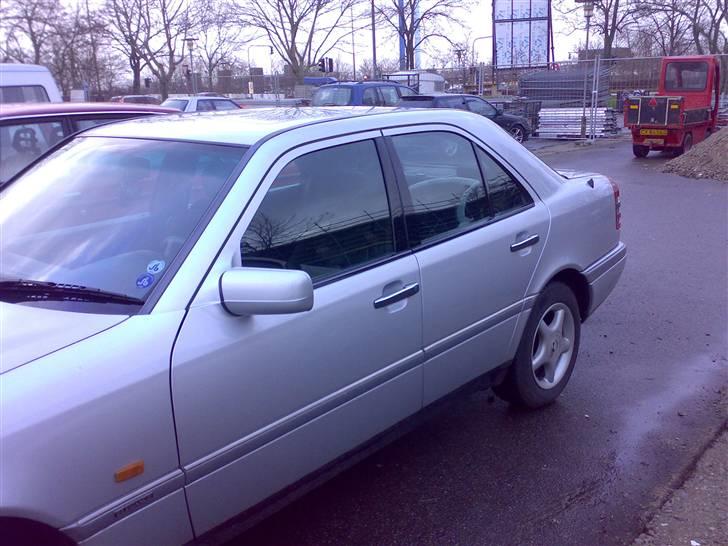 Mercedes Benz C 250 2,5 Elegance billede 8